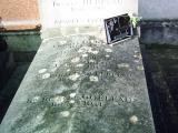 image of grave number 372066